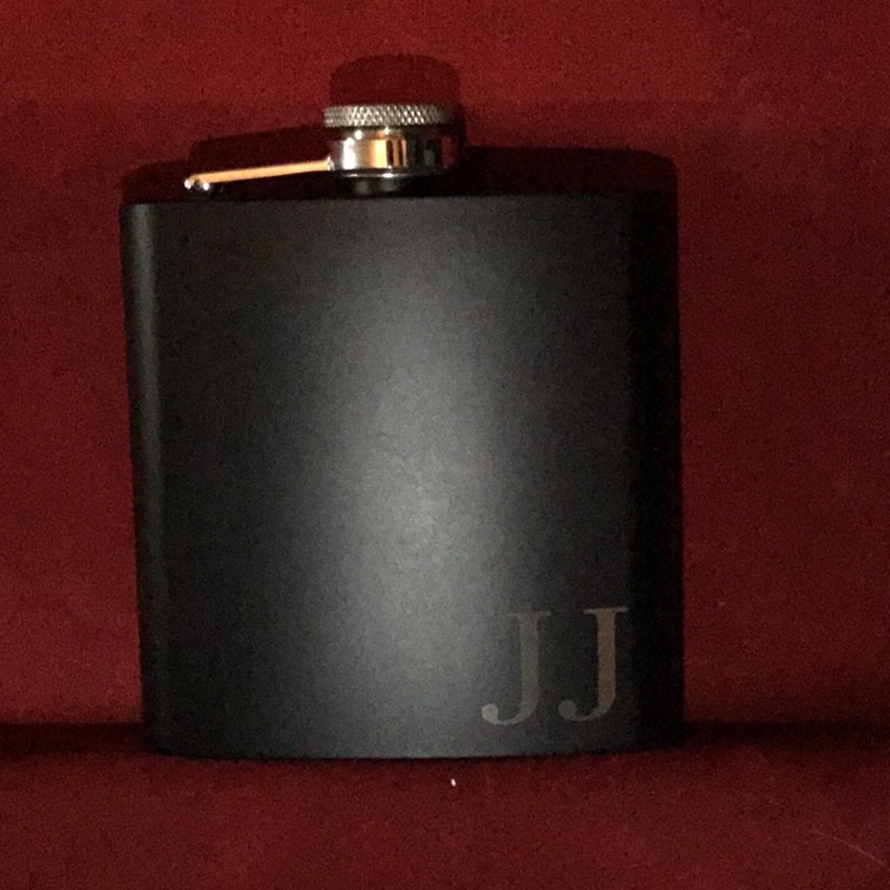 FLASK 6oz black stainless steel JJ